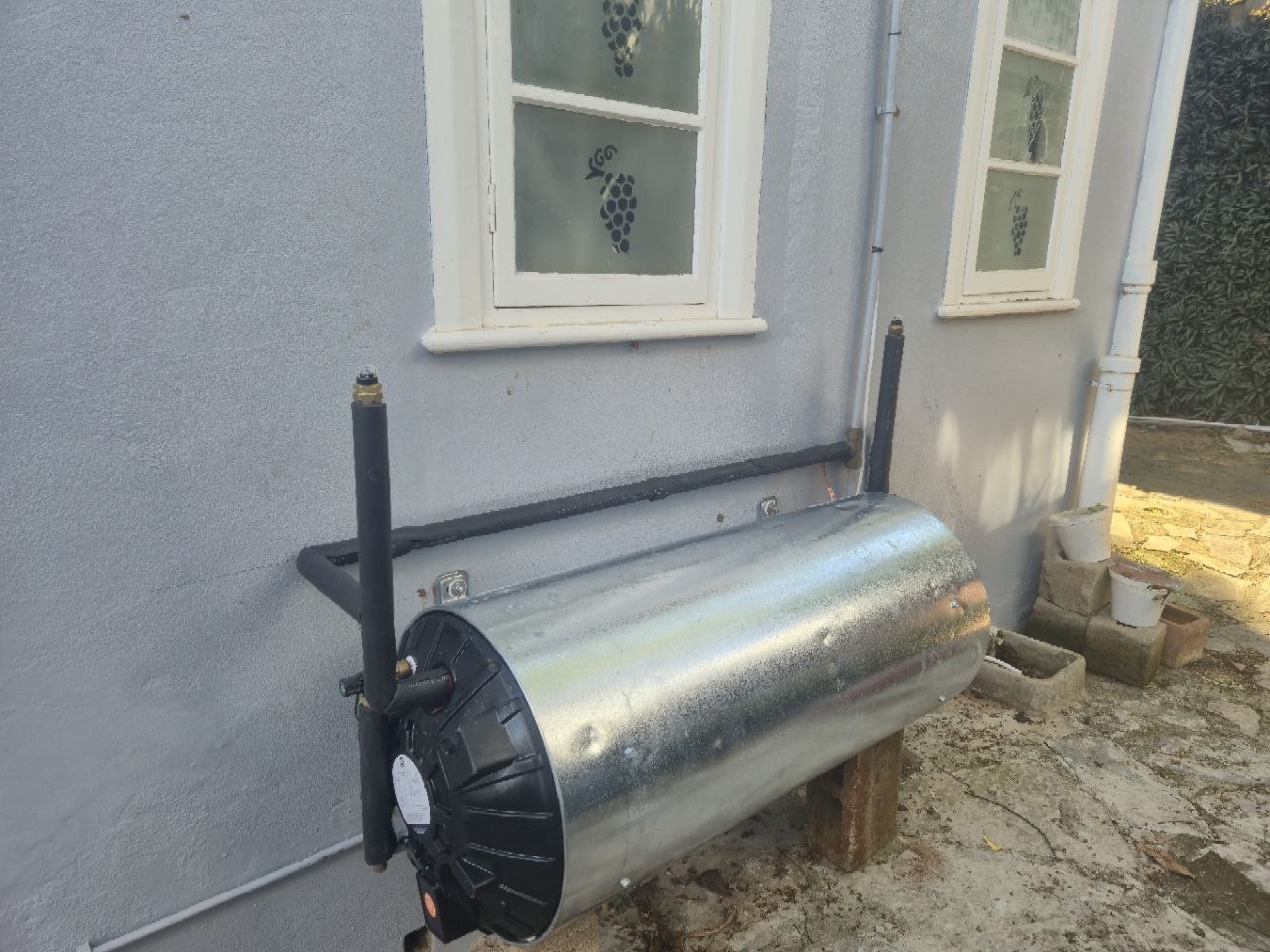 Exterior geyser installation completed by ERS Plumbers in Durban North